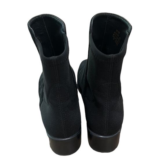 Stuart Weitzman Easyon Reserve suede and neoprene ankle boots Size 5 - Picture 4 of 11